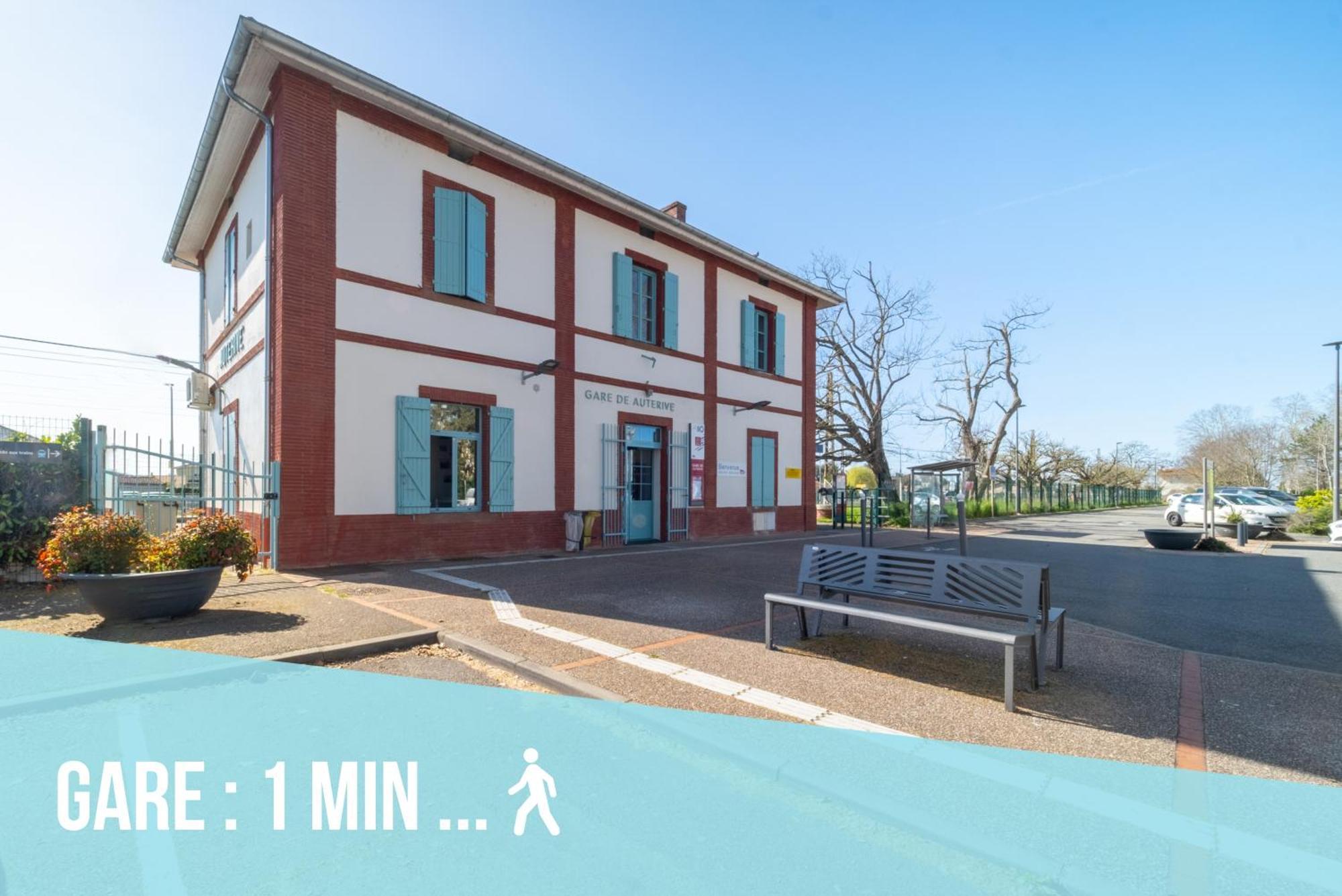 Evasions-Escapade, Centre-Ville, Gare Auterive  Екстер'єр фото
